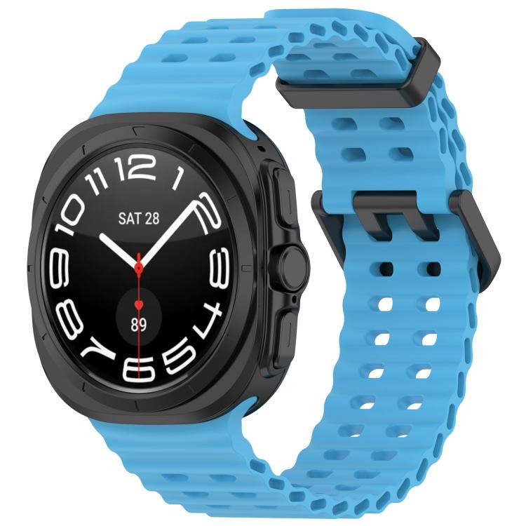 xDfind Ocean Hole Dual Buckle Silicone Watch Band
