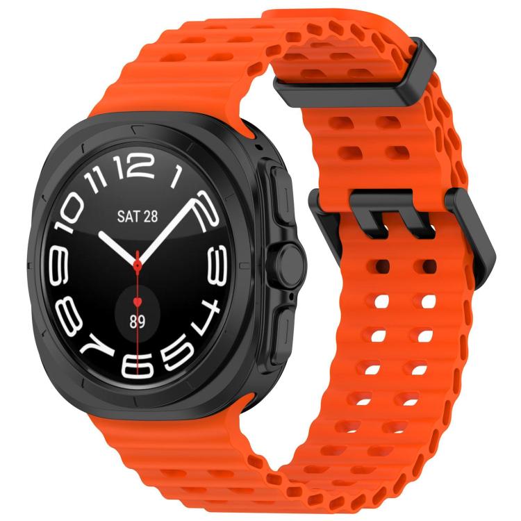 xDfind Ocean Hole Dual Buckle Silicone Watch Band
